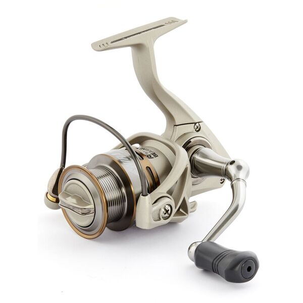Безынерционная катушка Lucky John Anira Spin 7 2500FD
